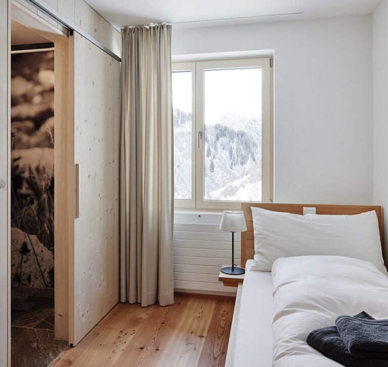 Outdoormind Single Room Retreat